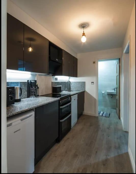 Spacious 2 Bedroom Apartment Near Seafront Penzance Eksteriør bilde